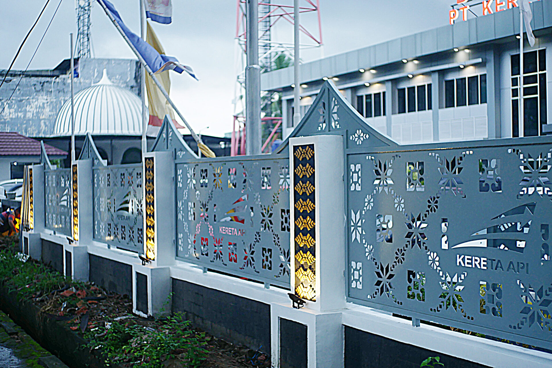 PT. KERETA API PERSERO PALEMBANG
