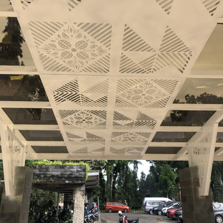 Parkir Area Kantor Walikota